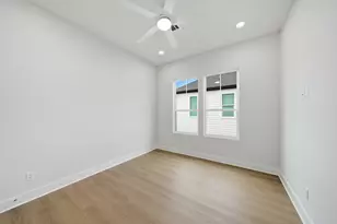 9419 Montridge Dr, Houston, TX 77080 - Photo 21