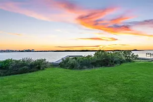 2910 11 Mile Rd, Galveston, TX 77554 - Photo 49