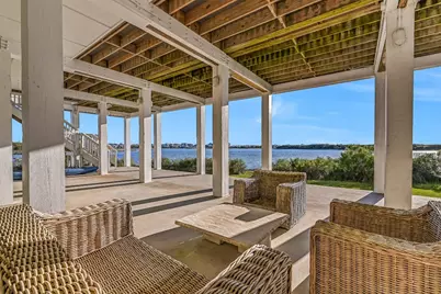 2910 11 Mile Road, Galveston, TX 77554 - Photo 5