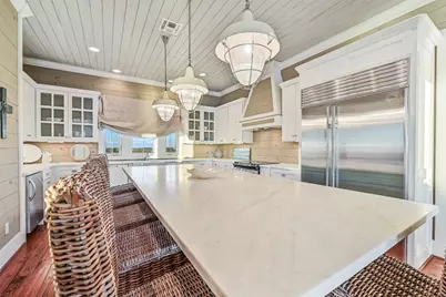 2910 11 Mile Road, Galveston, TX 77554 - Photo 25