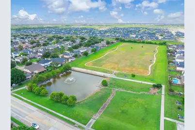 10904 Birch Drive, La Porte, TX 77571 - Photo 37