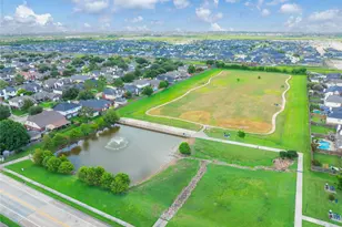 10904 Birch Dr, La Porte, TX 77571 - Photo 37