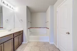 29222 Dunns Creek Ct, Katy, TX 77494 - Photo 25