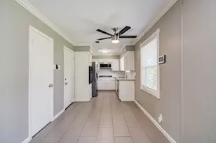 9410 Highmeadow Dr, Houston, TX 77063 - Photo 15