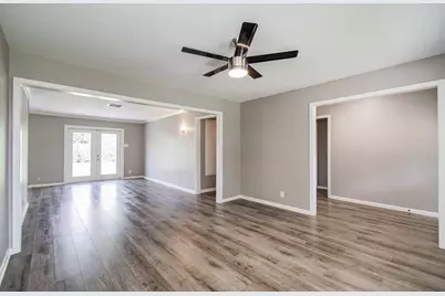 9410 Highmeadow Drive, Houston, TX 77063 - Photo 7