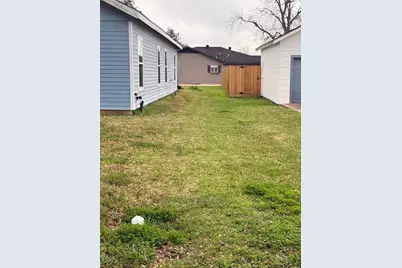 603 Boston Avenue, Nederland, TX 77627 - Photo 7