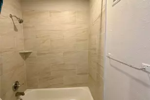 12500 Sandpiper Dr, Houston, TX 77035 - Photo 9