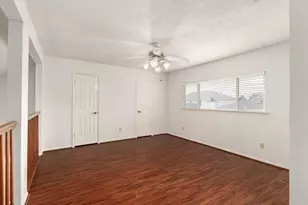 3118 Kempwood Dr, Sugar Land, TX 77479 - Photo 33