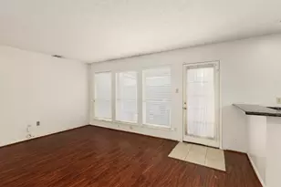 3118 Kempwood Dr, Sugar Land, TX 77479 - Photo 15