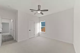 256 Davis Bend Rd, Alvin, TX 77511 - Photo 23