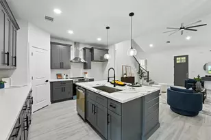 256 Davis Bend Rd, Alvin, TX 77511 - Photo 9