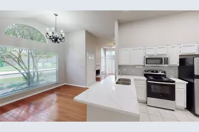 3303 Golden Trails Drive #101, Houston, TX 77345 - Photo 5