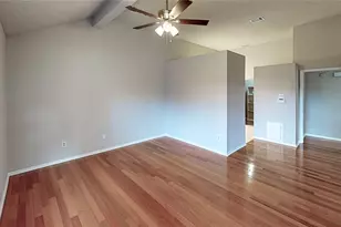 3303 Golden Trails Dr, Houston, TX 77345 - Photo 11