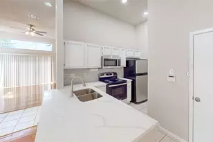 3303 Golden Trails Dr, Houston, TX 77345 - Photo 3