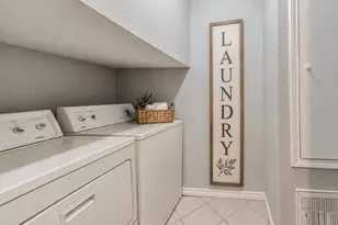 720 Memorial Mews St, Houston, TX 77079 - Photo 19