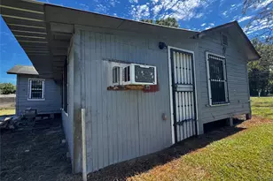 810 W North St, Livingston, TX 77351 - Photo 21