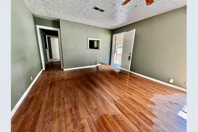 810 W North Street, Livingston, TX 77351 - Photo 11