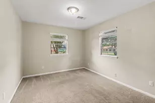 5131 Kelling St, Houston, TX 77045 - Photo 13