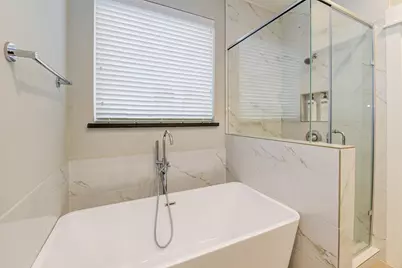 710 Clark Street, Houston, TX 77020 - Photo 35