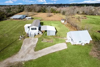 5806 S Highway 35, Alvin, TX 77511 - Photo 3