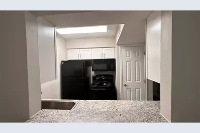 2825 Bellefontaine Street #105A, Houston, TX 77025 - Photo 9