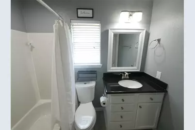 409 Seacrest Boulevard, League City, TX 77573 - Photo 17