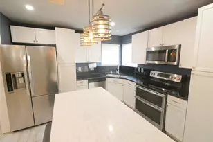 409 Seacrest Blvd, League City, TX 77573 - Photo 11