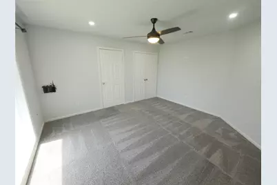 409 Seacrest Boulevard, League City, TX 77573 - Photo 13