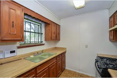 5515 Flamingo Drive, Houston, TX 77033 - Photo 9