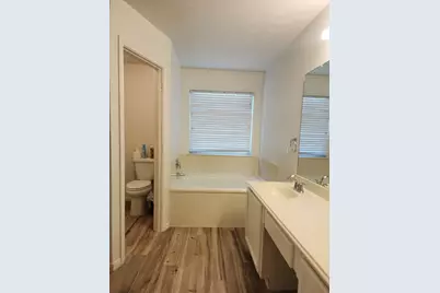 11742 Fortune Park Drive, Houston, TX 77047 - Photo 19