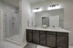 2214 Roozy Lk Ln, Houston, TX 77055 - Photo 17