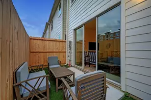 2214 Roozy Lk Ln, Houston, TX 77055 - Photo 27
