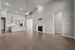 2723 Lakeside Shr Dr, League City, TX 77573 - Photo 11