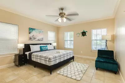 1418 Avenue M 1/2, Galveston, TX 77550 - Photo 15