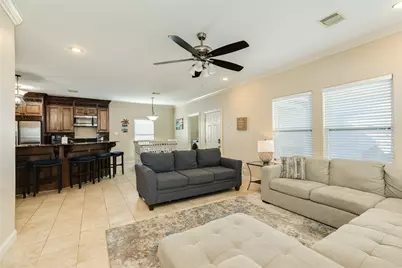 1418 Avenue M 1/2, Galveston, TX 77550 - Photo 3