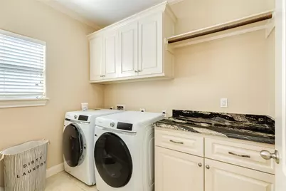 1418 Avenue M 1/2, Galveston, TX 77550 - Photo 13