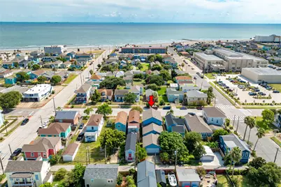 1418 Avenue M 1/2, Galveston, TX 77550 - Photo 33