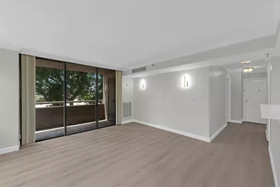 3525 Sage Rd #304, Houston, TX 77056 - Photo 3