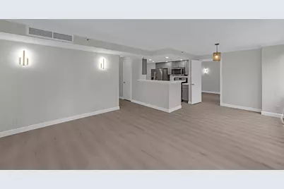 3525 Sage Rd #304, Houston, TX 77056 - Photo 5