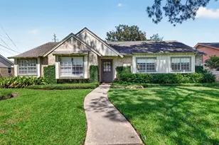 2006 Elmgate Dr, Houston, TX 77080 - Photo 1