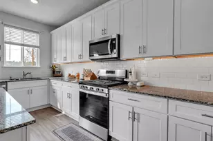 25623 Balsamroot Dr, Magnolia, TX 77355 - Photo 3