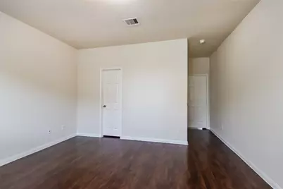 12231 Roy Mix Bohn Lane, Houston, TX 77044 - Photo 9