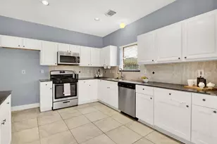 5719 W Vistaglen Loop, Houston, TX 77084 - Photo 11