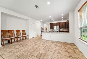 2615 White Bluff Ln, Houston, TX 77038 - Photo 9