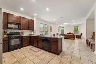 2615 White Bluff Ln, Houston, TX 77038 - Photo 11