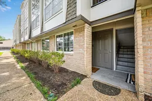 12633 Memorial Dr, Houston, TX 77024 - Photo 11