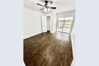 12633 Memorial Drive #227, Houston, TX 77024 - Photo 15