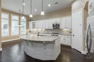 27523 Caldwell Sky Ln, Fulshear, TX 77441 - Photo 11