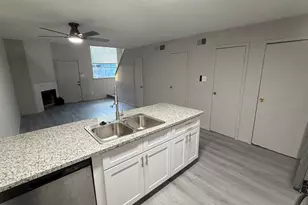 10001 Westpark Dr, Houston, TX 77042 - Photo 13