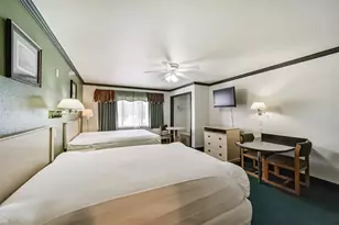 1025 Swanson St, Houston, TX 77030 - Photo 9